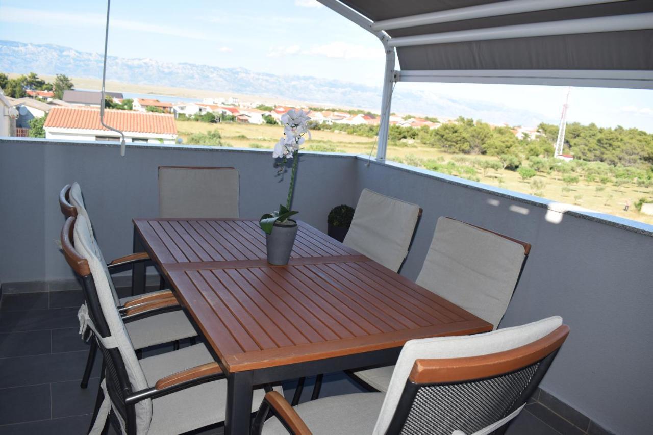 Apartments Mondo Vir Exterior photo